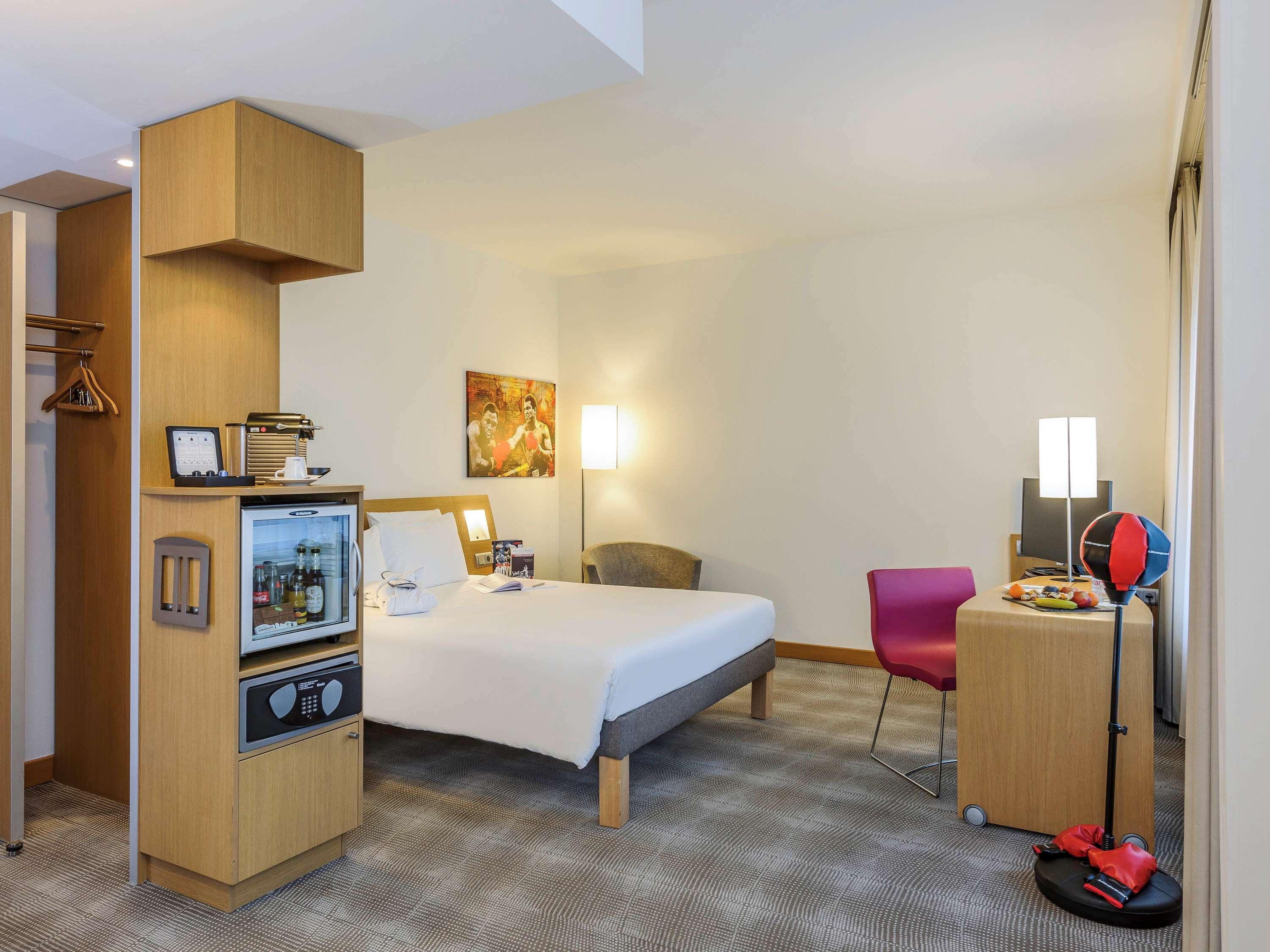 Novotel Berlin Am Tiergarten Dış mekan fotoğraf
